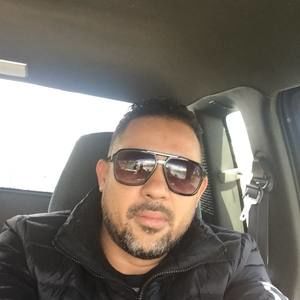 Meet your Posher, Armando